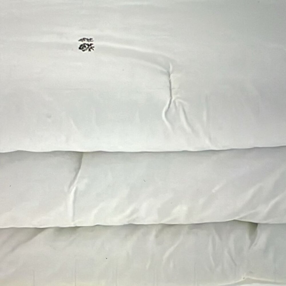 $525 Calvin Klein King Duvet Set 2pcs  ( Duvet cover + 1pcs Sham) clone- white